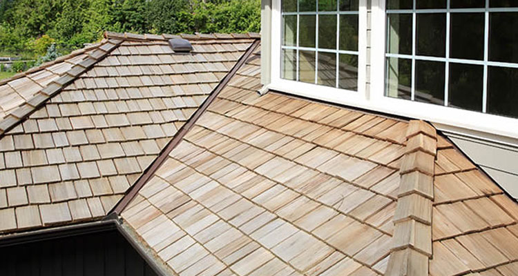 Wood Shakes Roofing Contractors Bradbury